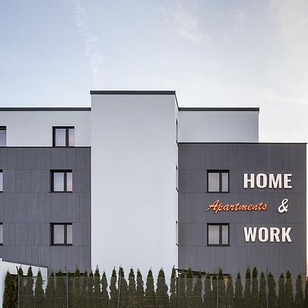 Home & Work Pulheim Exterior photo
